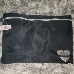 Vs Fashion Show duffel